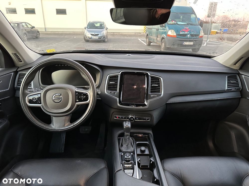 Volvo XC 90 T6 AWD Geartronic Momentum - 9