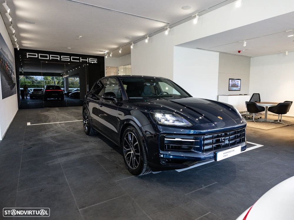 Porsche Cayenne E-Hybrid - 2