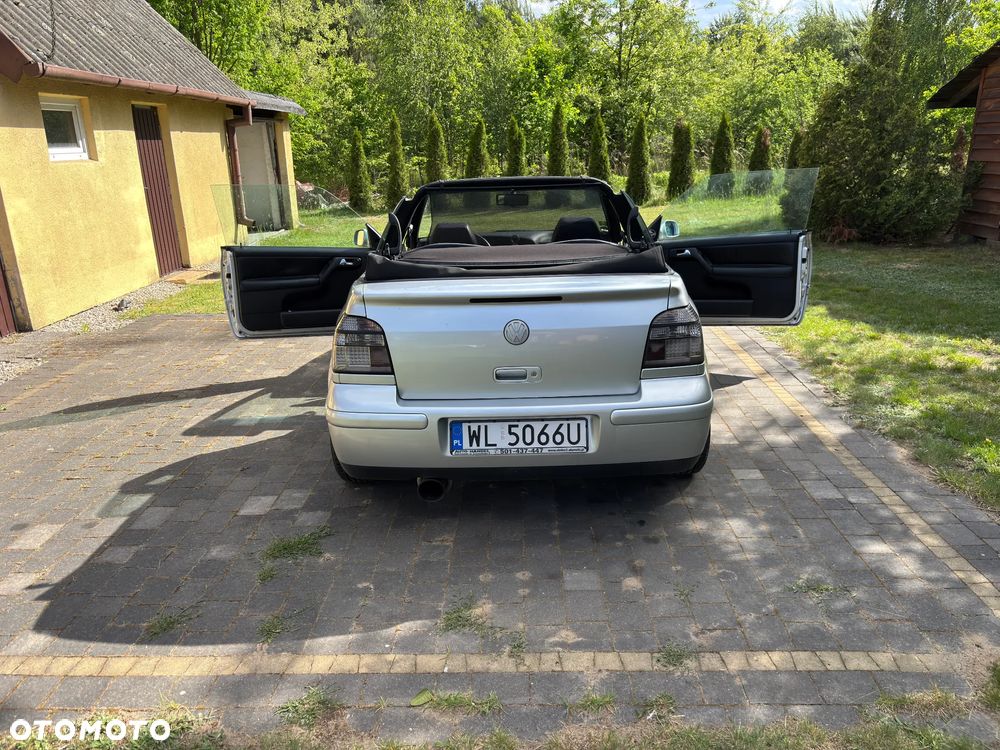 Volkswagen Golf Cabrio 2.0 - 7