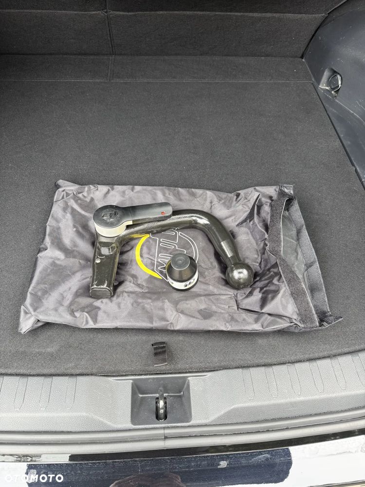 Toyota RAV4 - 10