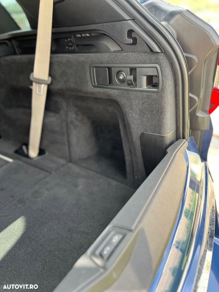 BMW X5 xDrive40i - 36