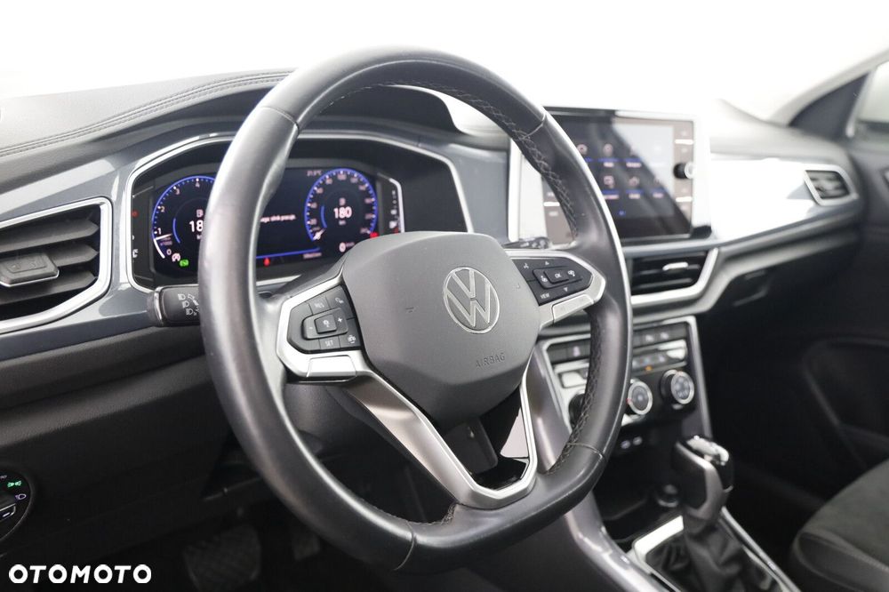 Volkswagen T-Roc - 14