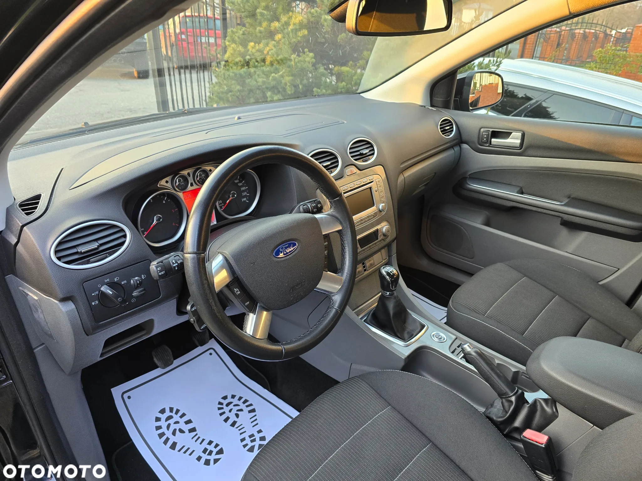 Ford Focus - 22