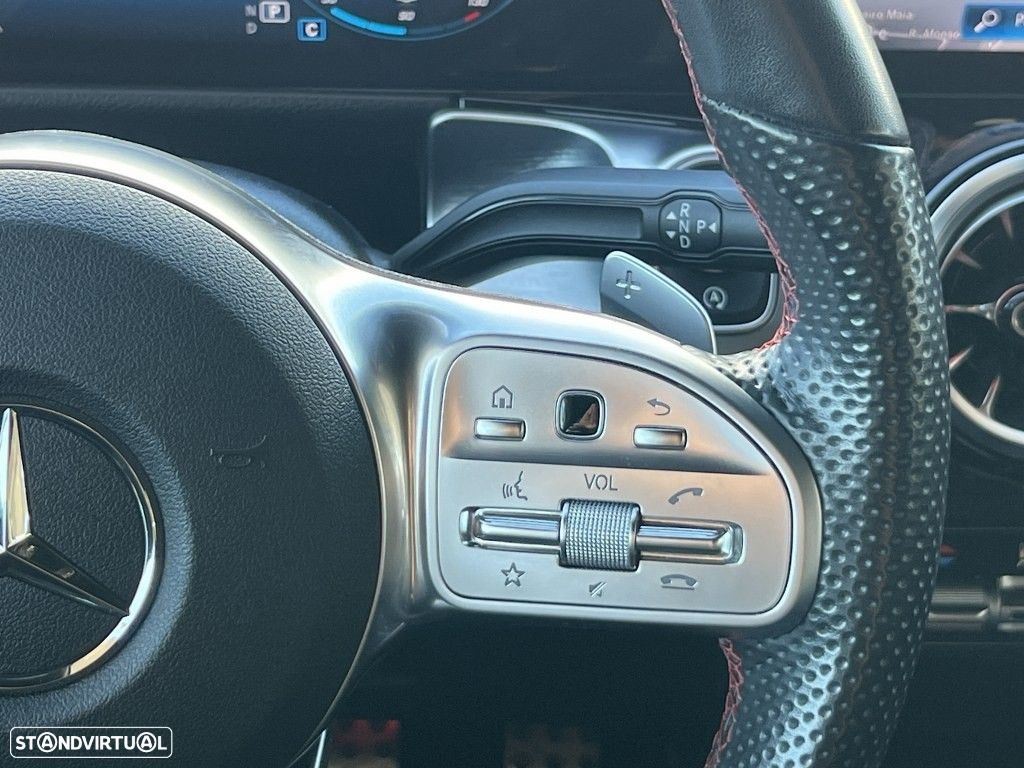 Mercedes-Benz GLB 180 d AMG Line - 11