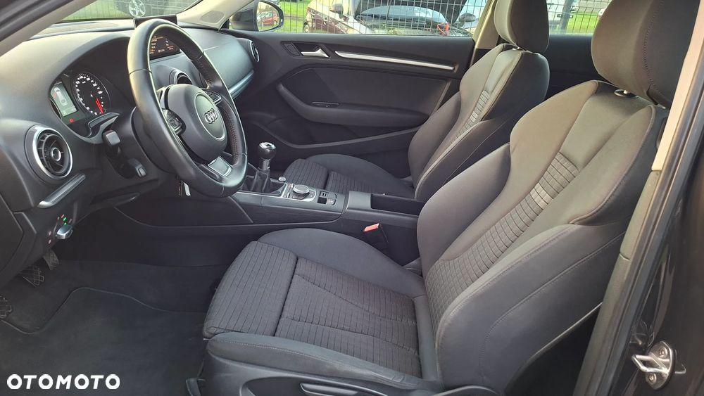 Audi A3 3-drzwiowe - 15
