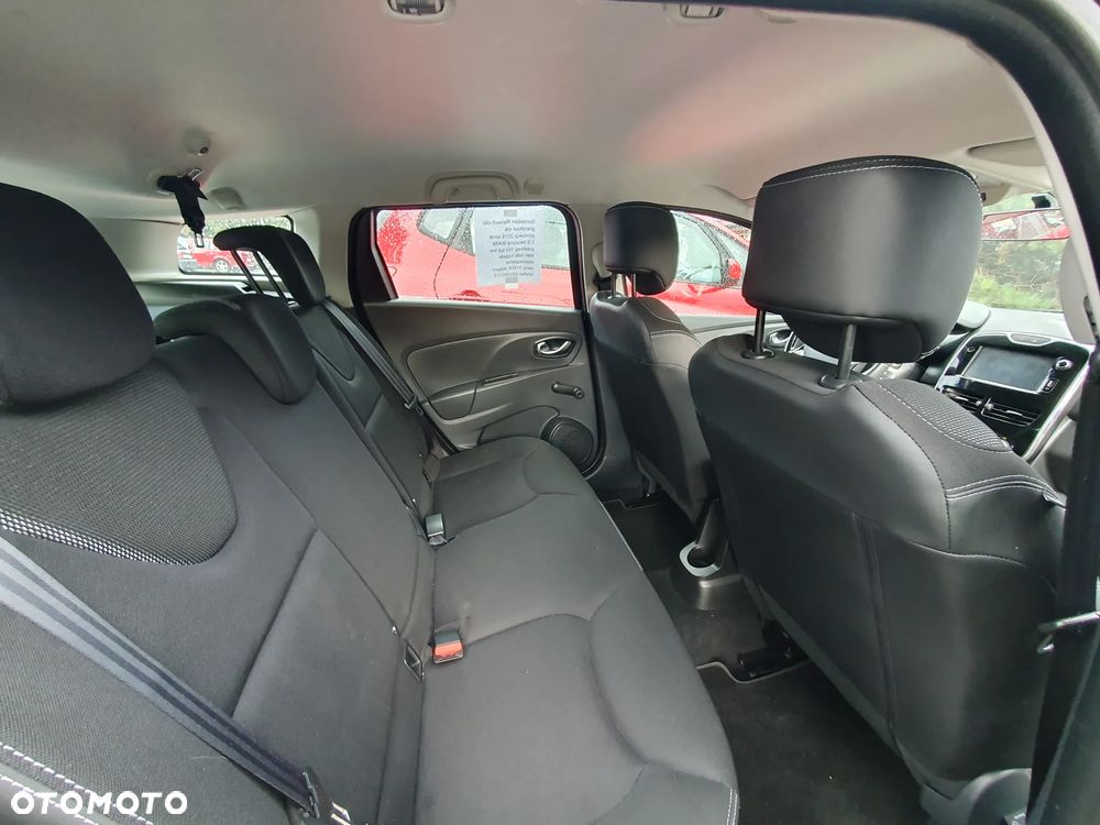 Renault Clio - 12