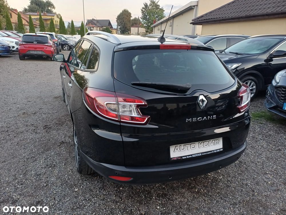 Renault Megane Grandtour TCe 130 BOSE Edition - 4