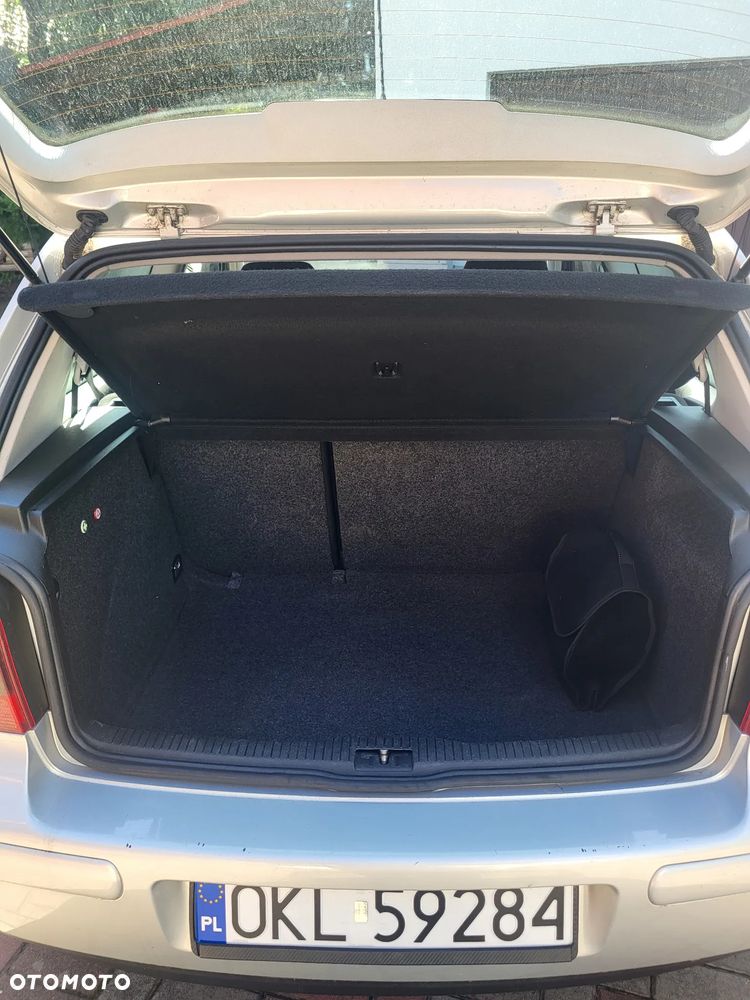 Volkswagen Golf - 12