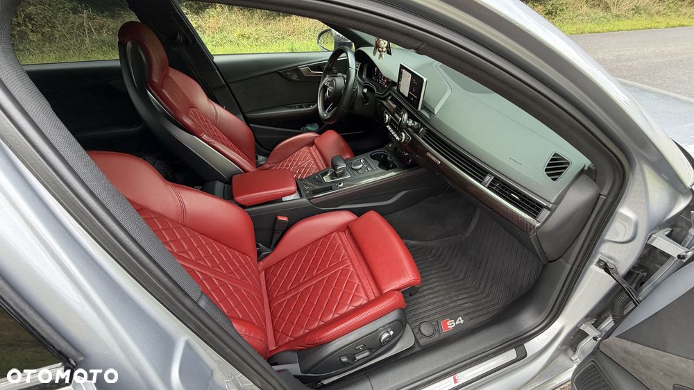 Audi S4 Limousine - 14