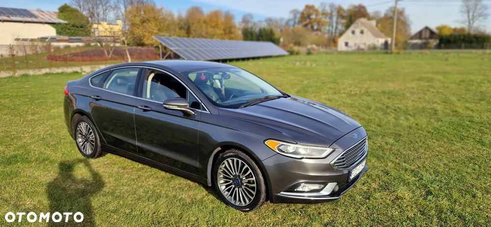 Ford Fusion - 2