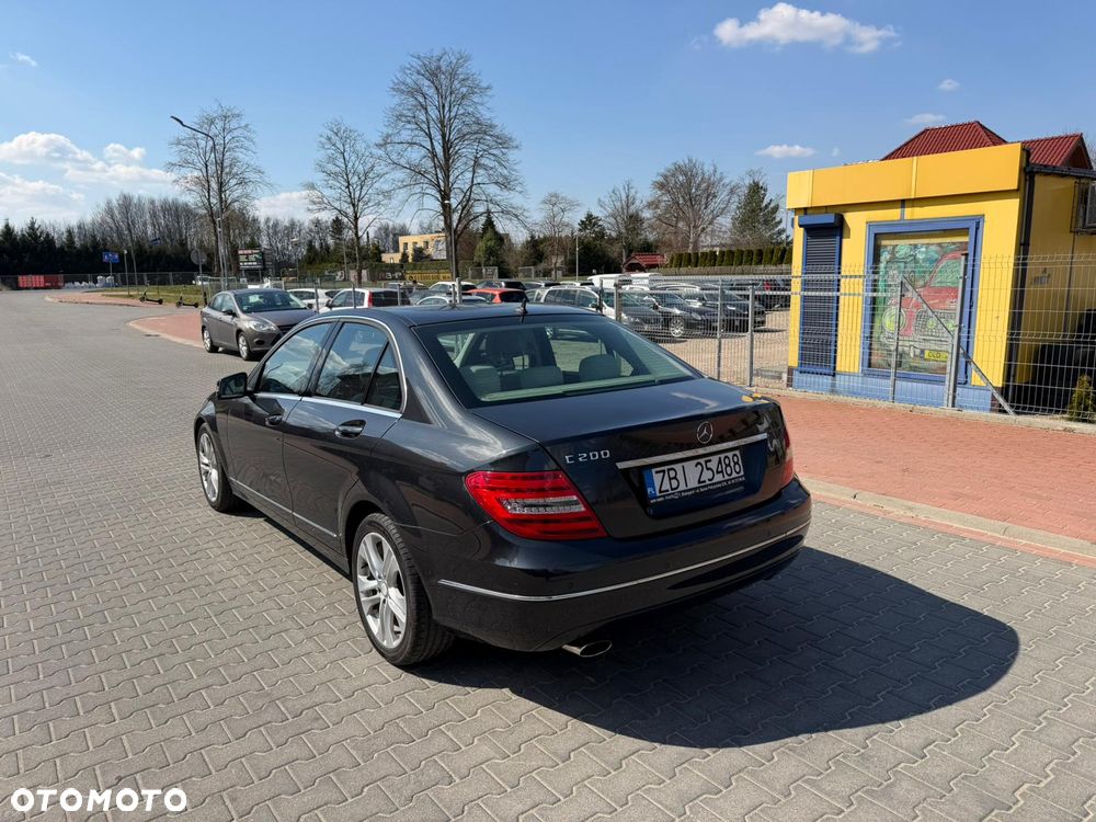 Mercedes-Benz Klasa C - 9