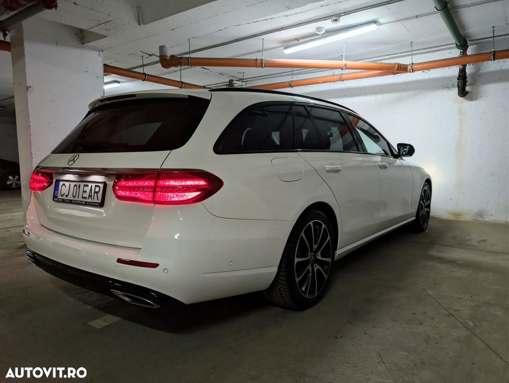 Mercedes-Benz E 220 d T-Modell Aut - 8