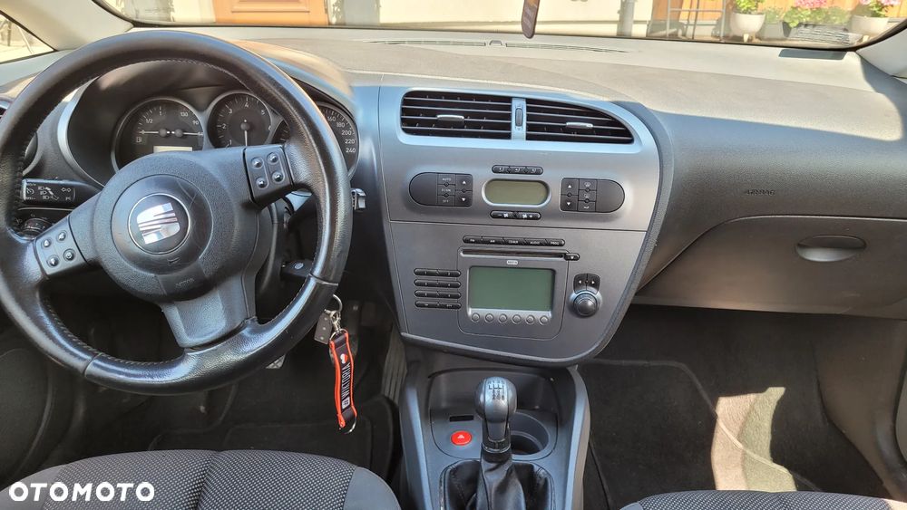 Seat Leon 2.0 TDI DPF Style - 6