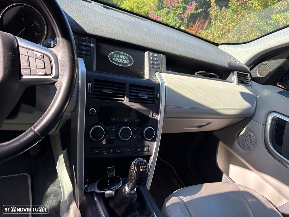 Land Rover Discovery Sport 2.2 SD4 S 7L - 8