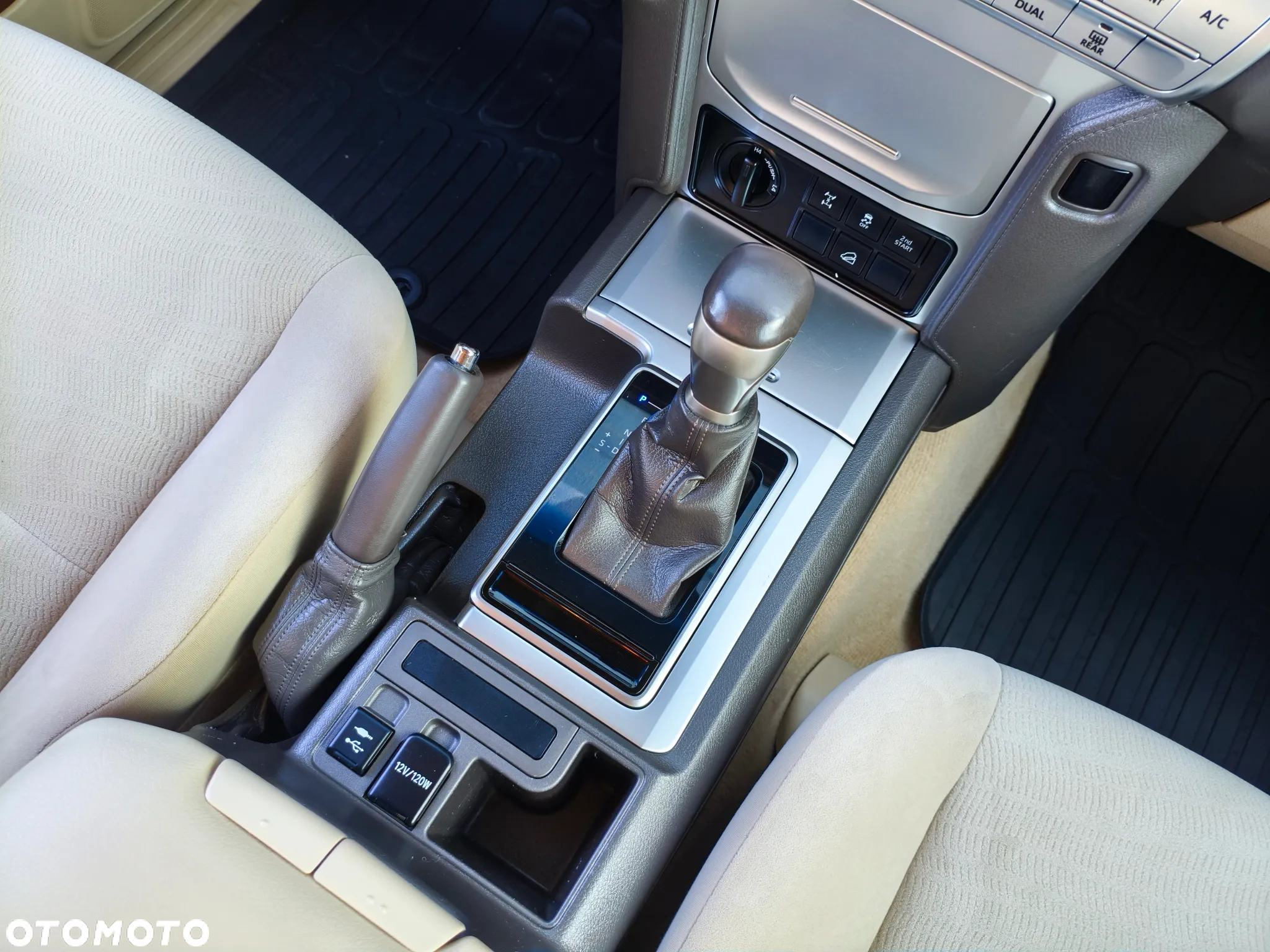 Toyota Land Cruiser LC 2.8 D-4D Executive - 23