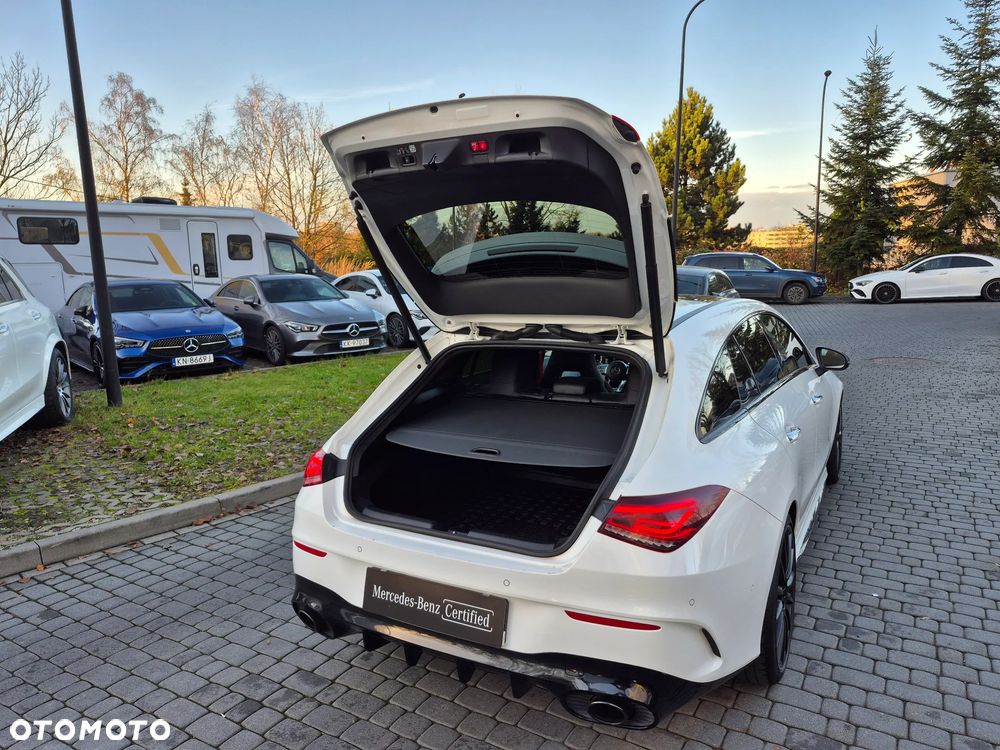 Mercedes-Benz CLA - 28