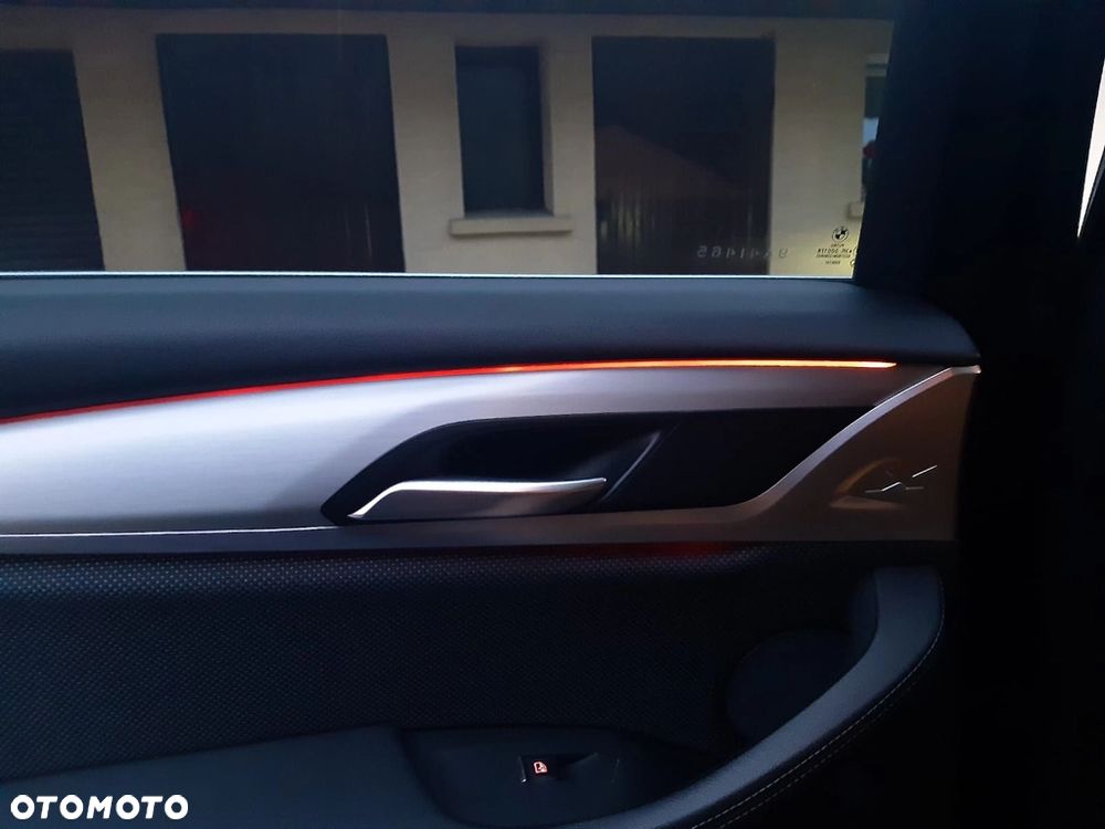 BMW X4 xDrive20d xLine sport - 20