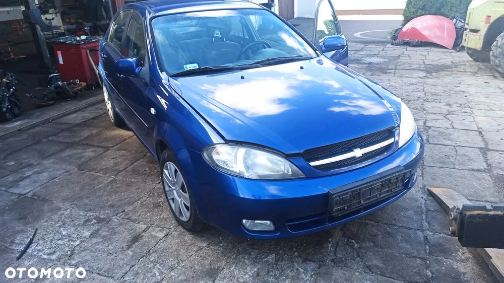 Chevrolet  Lacetti 1.6 L44    lakier 26v   silnik skrzynia  maska zderzak  drzwi błotniki   klapa bagażnika