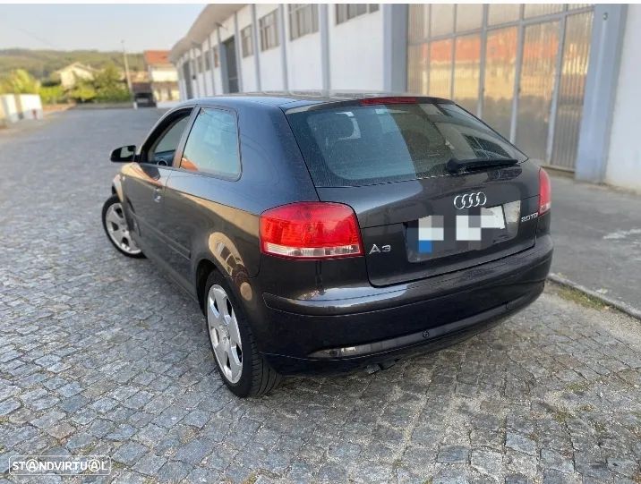 Audi A3 2.0 TDI Attraction - 2