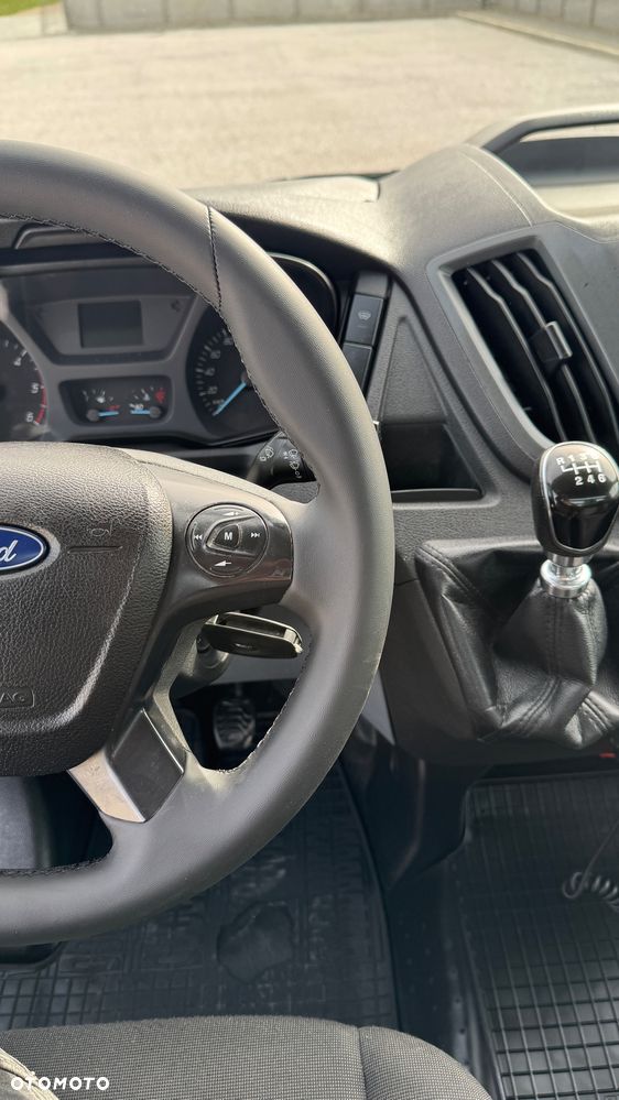 Ford Transit Salon Polska, Skrzynia - 35