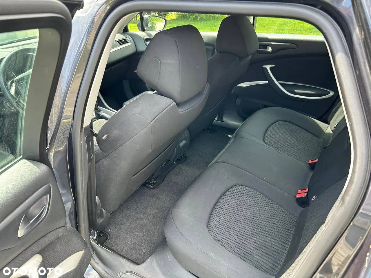 Citroën C5 1.6 HDi Attraction - 12