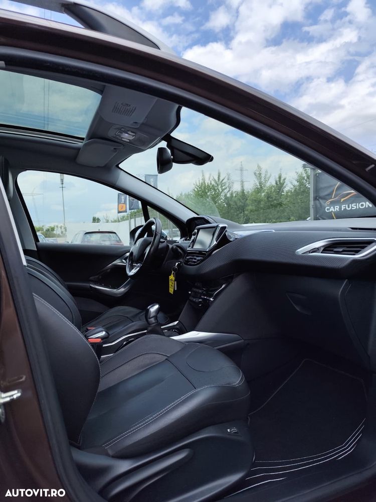 Peugeot 2008 1.6 VTi Allure - 9