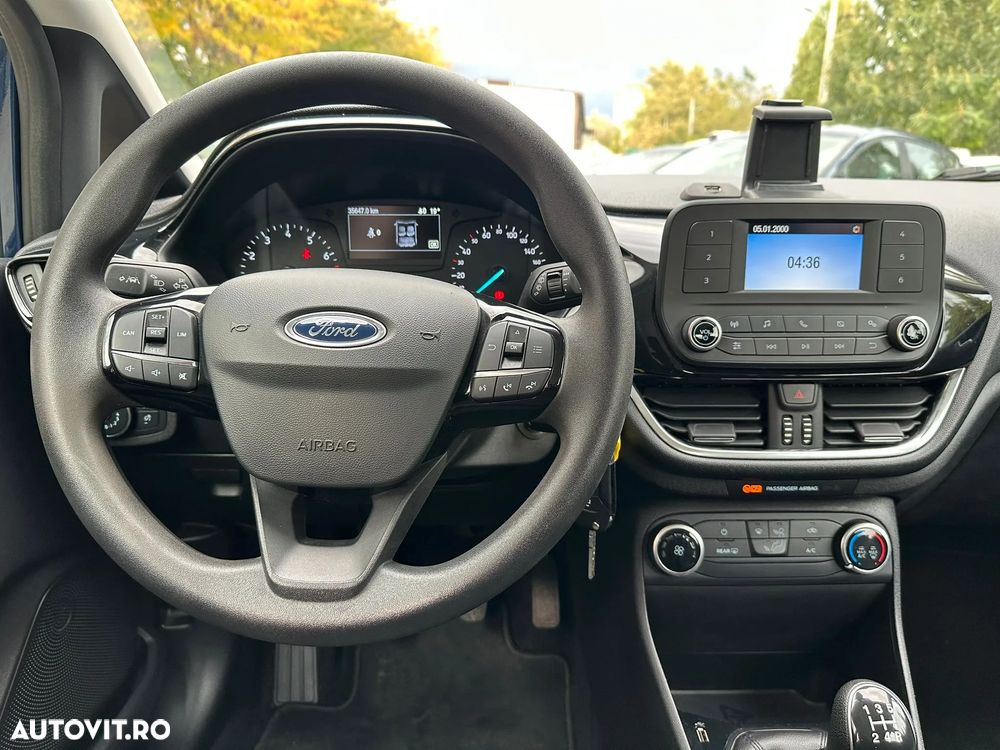 Ford Fiesta 1.1 Trend - 20
