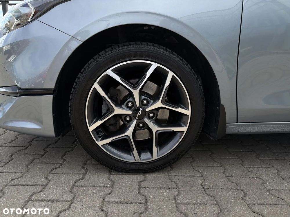 Kia Ceed 1.5 T-GDI Business Line DCT - 19
