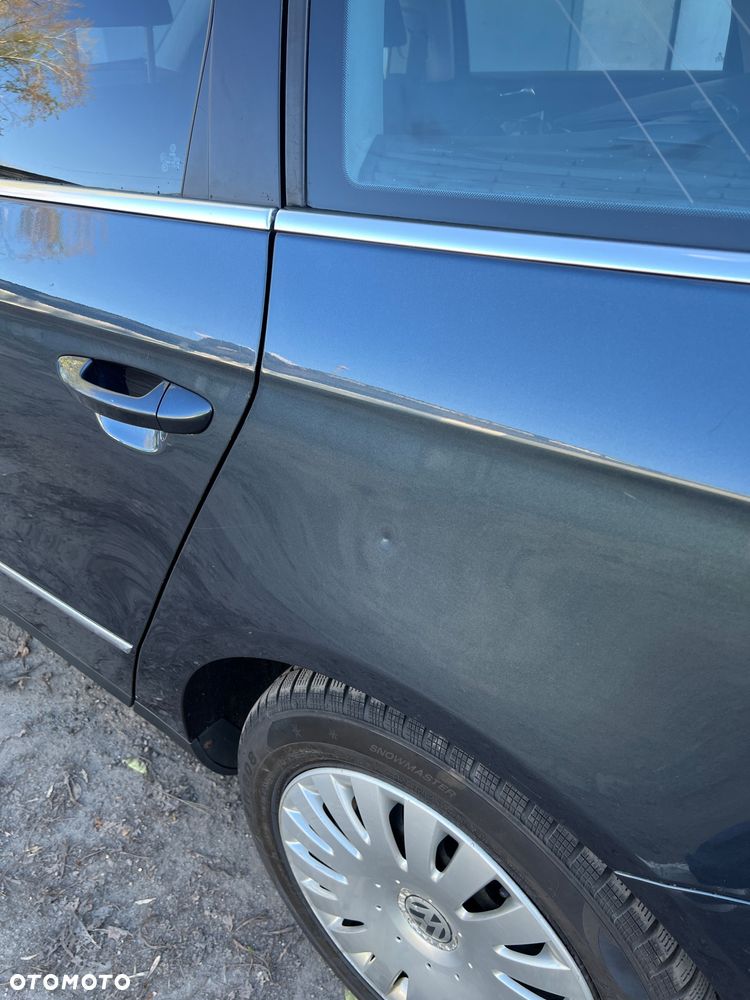 Volkswagen Passat 2.0 TDI Comfortline DSG - 3