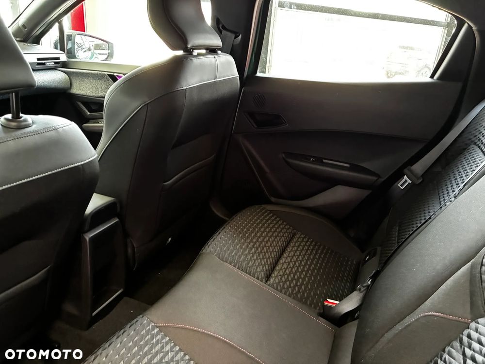 Renault Clio - 9