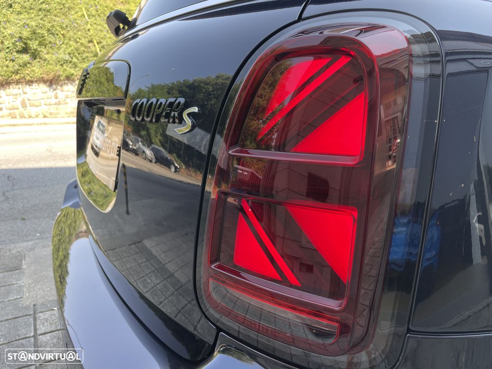 MINI Countryman Cooper SE ALL4 Auto - 15