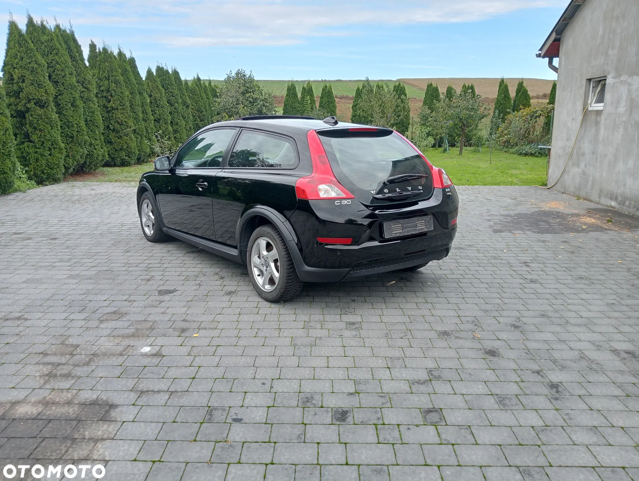 Volvo C30 D2 DRIVe R-Design - 4
