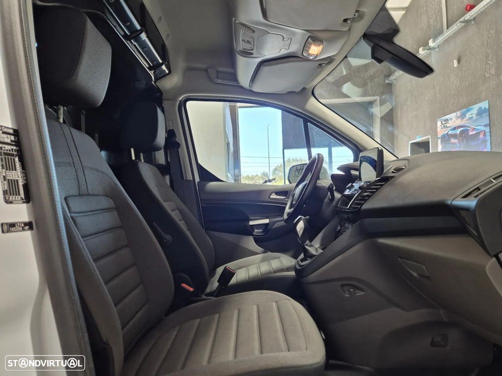 Ford Transit Connect Outro - 15