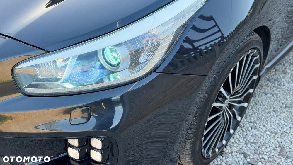 Kia Ceed 1.6 T-GDI GT-Challenge - 13