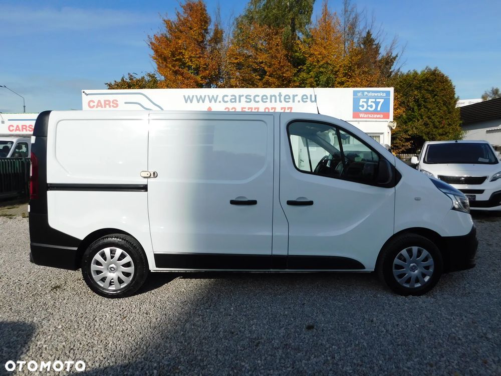 Renault Trafic - 16