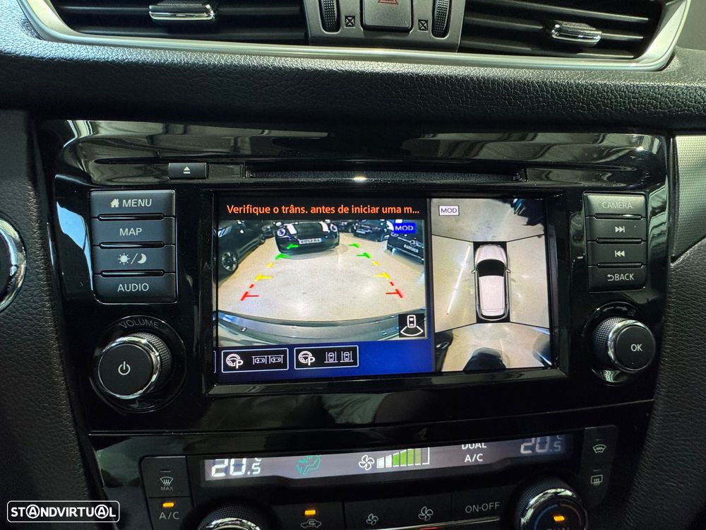 Nissan Qashqai 1.3 DIG-T Tekna Premium Bose - 32