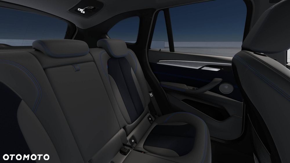 BMW X1 - 9
