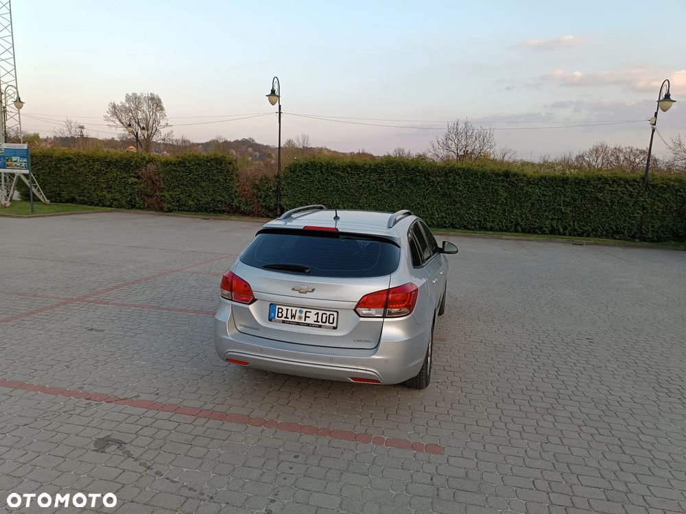 Chevrolet Cruze 1.6 LT+ - 6