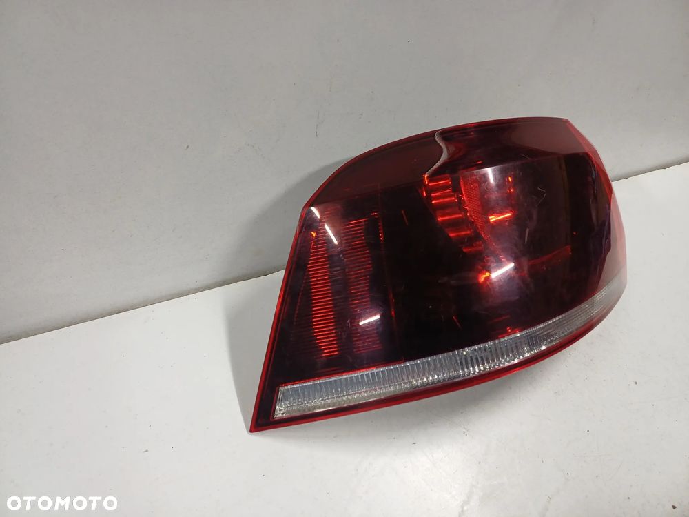 Lampa lewy tyl VW GOLF 6 VI CABRIO LED - 2