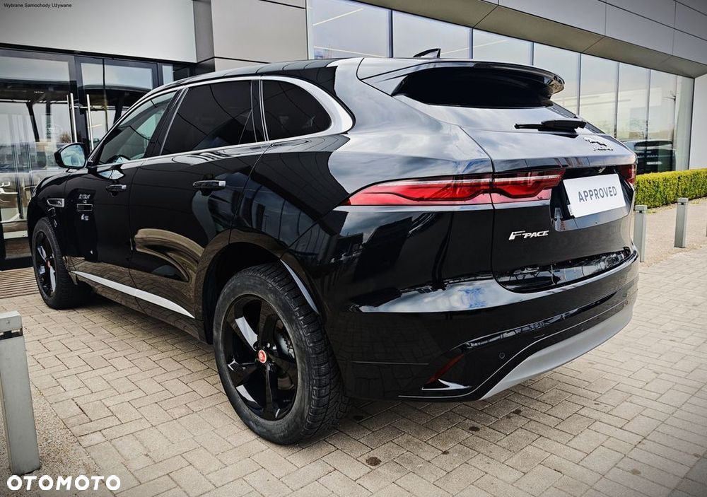 Jaguar F-Pace 2.0 P250 mHEV AWD R-Dynamic SE - 9