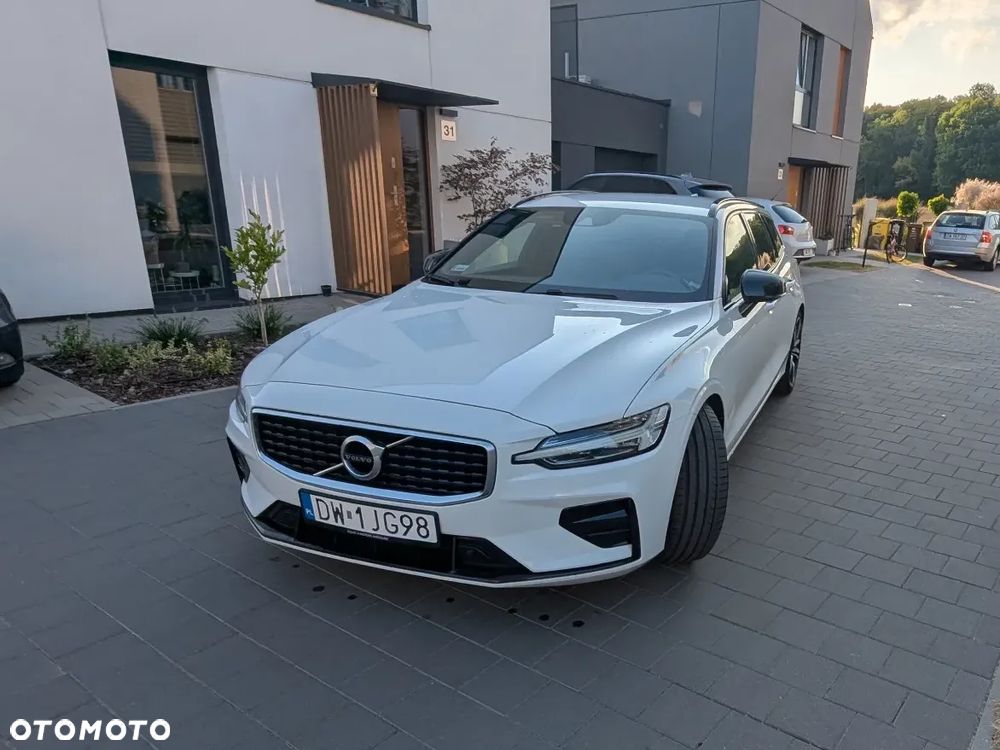 Volvo V60 D4 R-Design - 9