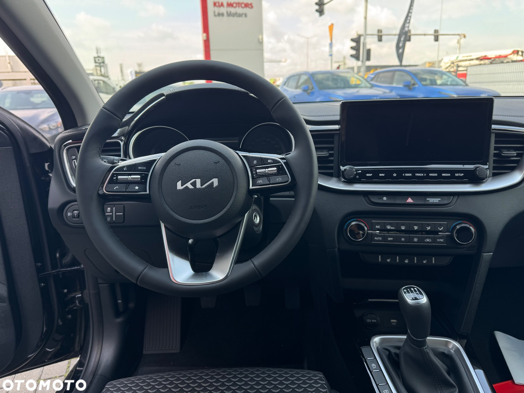 Kia XCeed 1.5 T-GDI L - 11