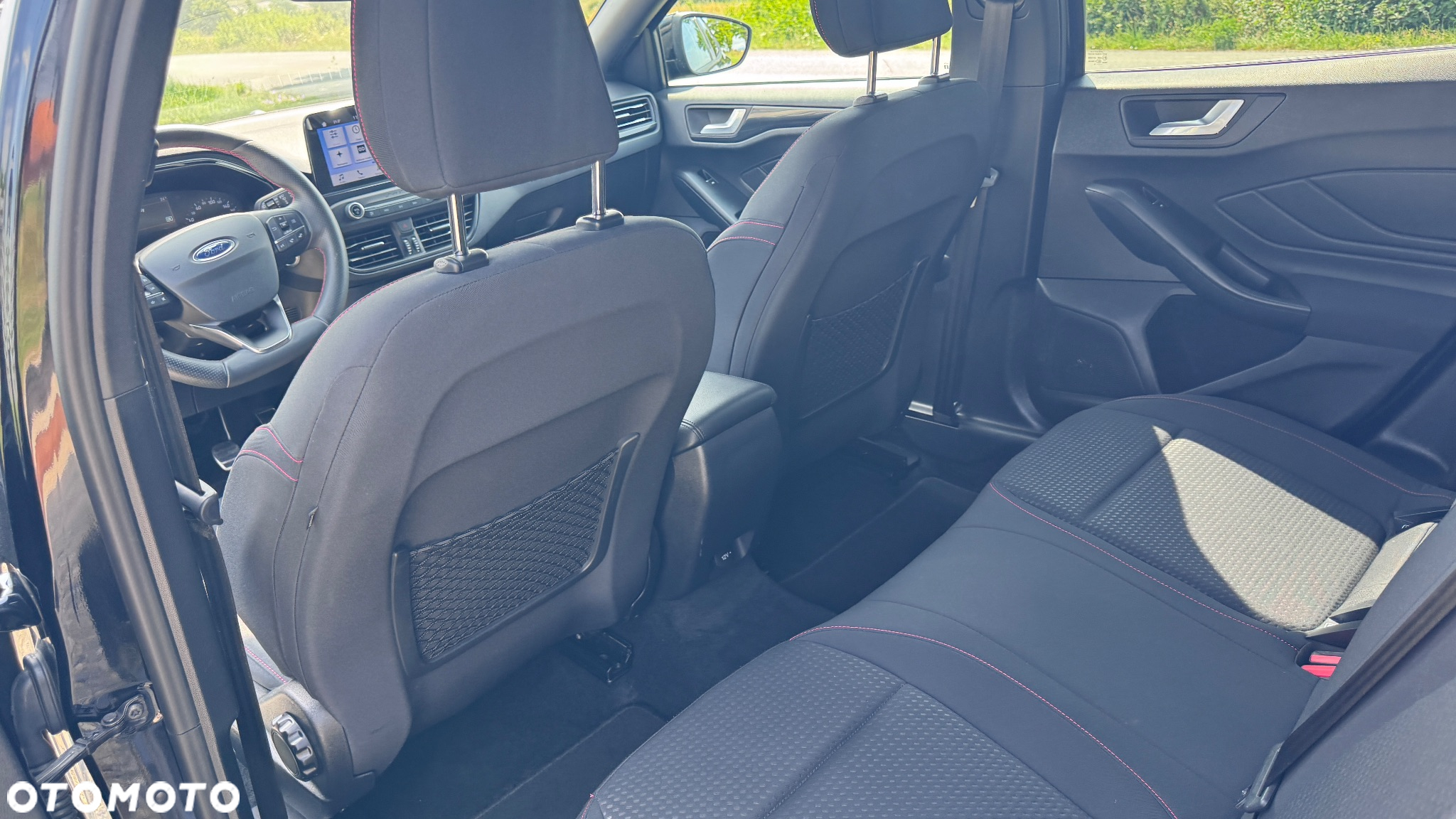 Ford Focus 1.0 EcoBoost ST-Line - 11