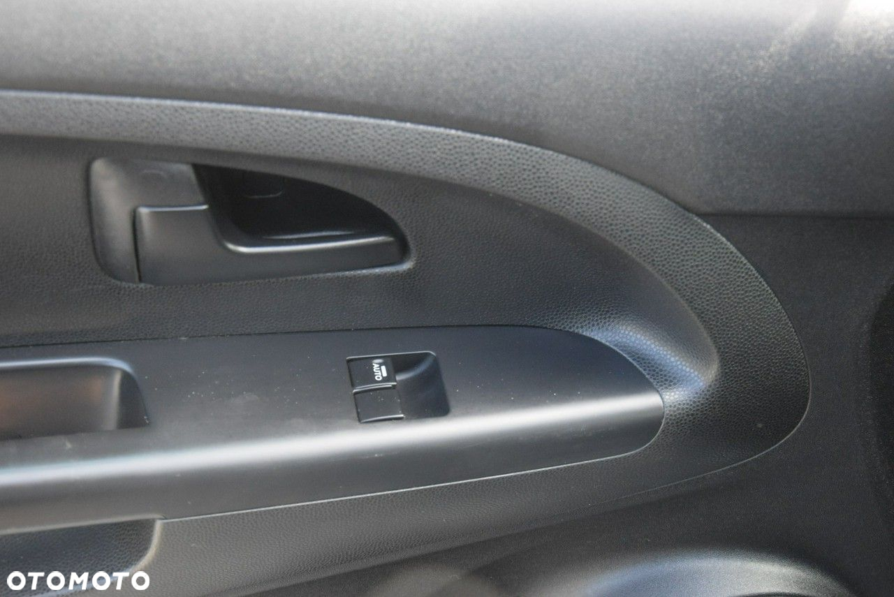 Kia Venga 1.4 CVVT Attract - 20