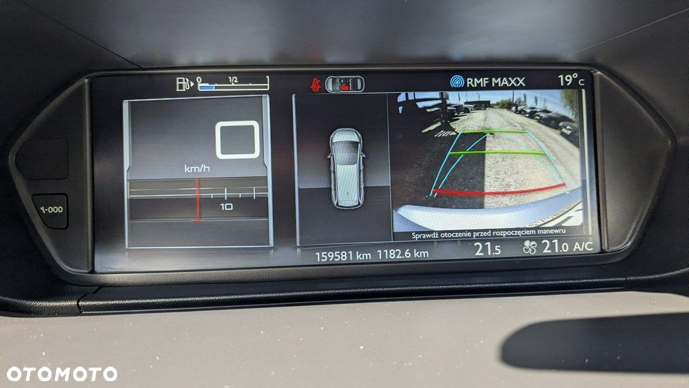 Citroën C4 Grand Picasso - 26