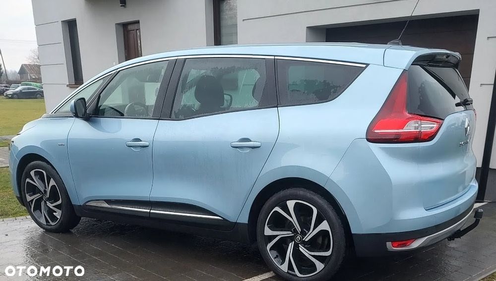 Renault Grand Scenic BLUE dCi 120 BOSE EDITION - 5