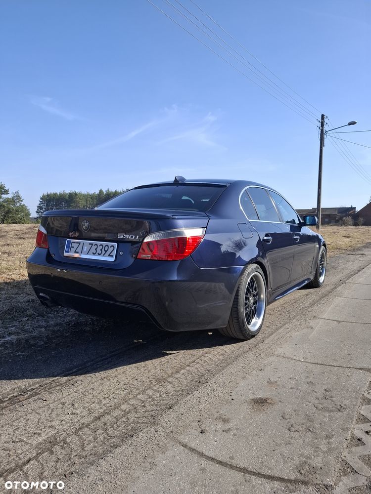 BMW Seria 5 530i - 4