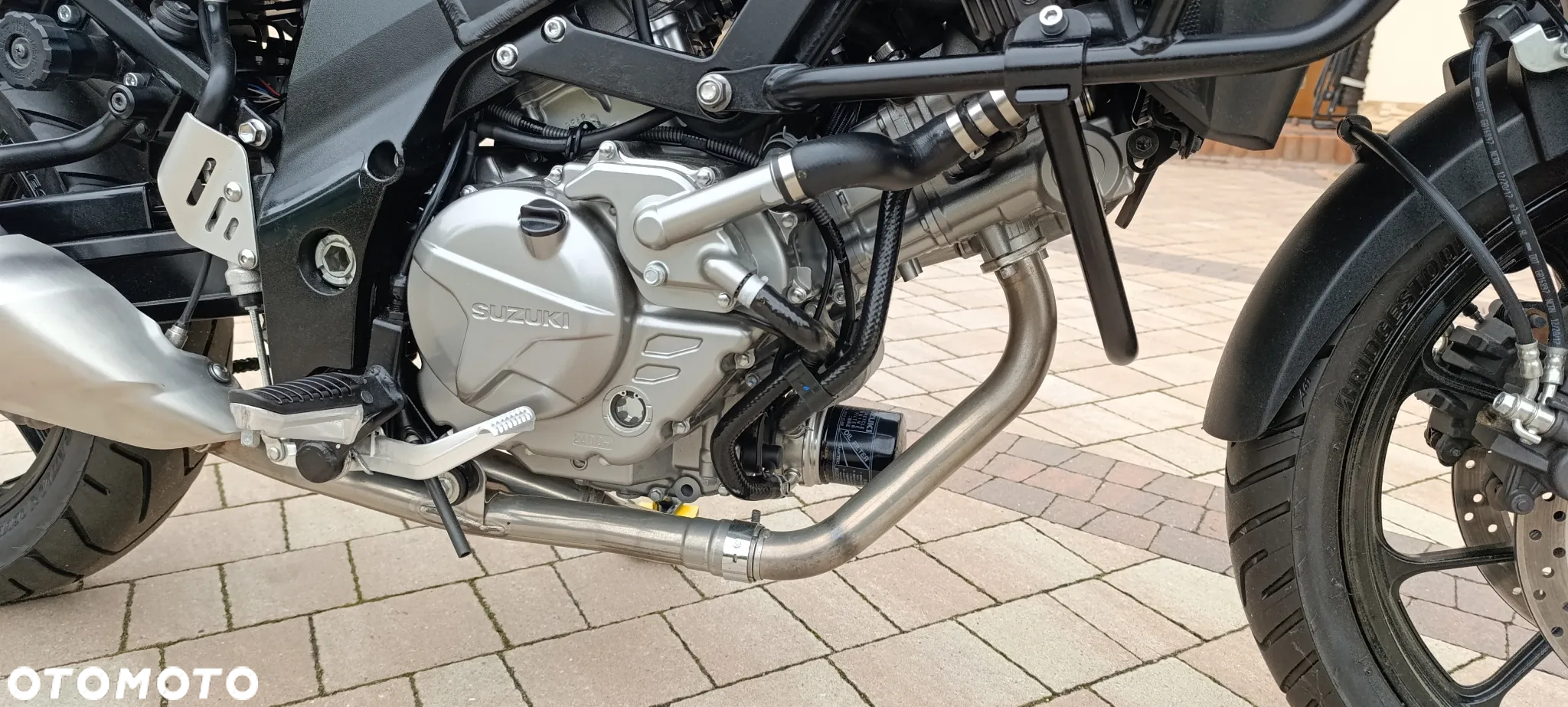 Suzuki V-STROM - 28