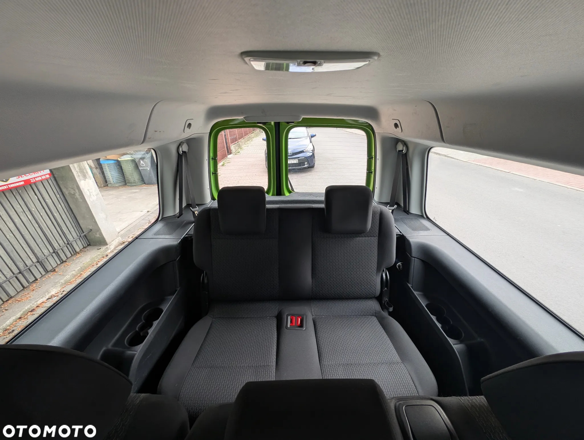 Volkswagen Caddy Maxi 1.4 TSI Trendline - 17