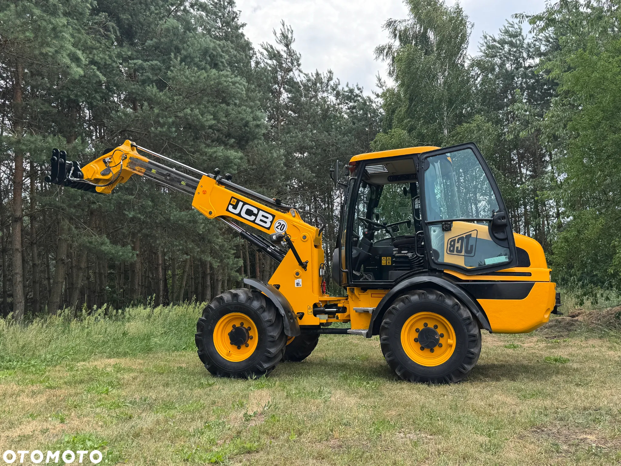 JCB TM 220 ładowarka przegubowo teleskopowa 180 TM 320 - 3